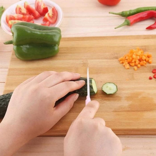 ChopBoard — Thick Bamboo Kitchen Chopping Board with Handle, 33 x 20cm