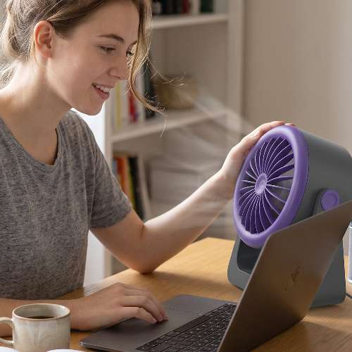 BreezeTilt — Personal Desktop Air Circulation Fan, USB Powered